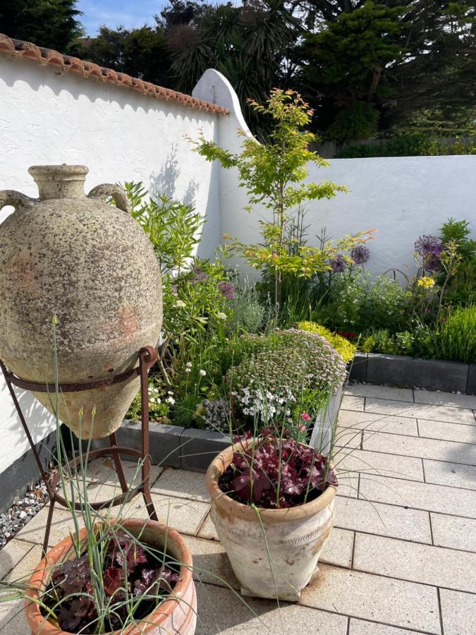 Cliff Top Garden Room Милфорд-он-Си Экстерьер фото