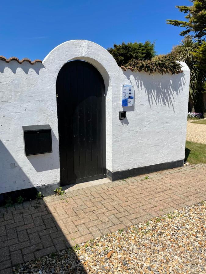 Cliff Top Garden Room Милфорд-он-Си Экстерьер фото
